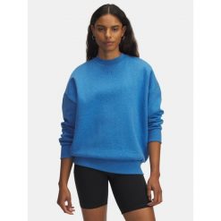 Bluza Damska Under Armour Dresowa Bez Kaptura Oversize Rival Fleece. Niebieskie bluzy sportowe damskie Under Armour, bez wzorów, z dresówki, bez kaptura, na fitness i siłownię. W wyprzedaży za 136.25 zł.