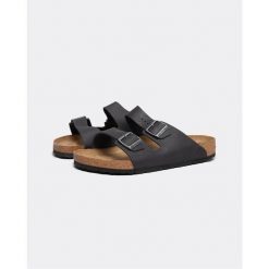 Klapki męskie Birkenstock Arizona. Czarne klapki męskie Birkenstock, z materiału, eleganckie. Za 532.74 zł.