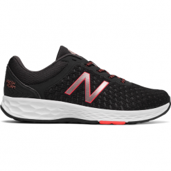 New Balance WKAYMLB1. Obuwie sportowe damskie marki New Balance. W wyprzedaży za 179.99 zł.