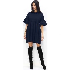 Granatowa Sukienka Trapezowa z Falbankami na Rękawach. Niebieskie sukienki damskie Molly.pl, w jednolite wzory, z dresówki, z falbankami, z krótkim rękawem. Za 119.90 zł.