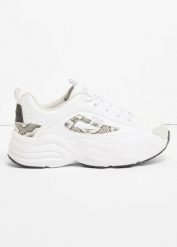 Sneakersy Fila chunky, ze wstawką ze wzorem w panterkę. Białe obuwie sportowe damskie bonprix, bez wzorów, ze skóry. Za 319.99 zł.
