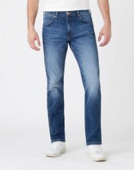 WRANGLER GREENSBORO MĘSKIE SPODNIE JEANSOWE BLUE SWEEP W15Q28294 112144757. Niebieskie spodnie materiałowe męskie Wrangler, l, bez wzorów, z jeansu. Za 239.99 zł.
