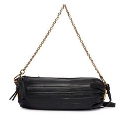 Torebka Coccinelle. Czarne torebki do ręki damskie Coccinelle, bez wzorów, klasyczne, bez dodatków. Za 1,209.00 zł.