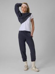 4F Spodnie dresowe joggery damskie - granatowe S. Niebieskie spodnie dresowe damskie 4f, s, bez wzorów, z bawełny. Za 149.99 zł.