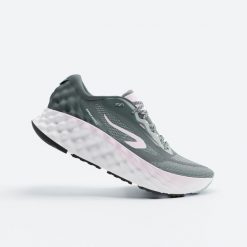 Buty do biegania damskie Kiprun KS900.2. Fioletowe obuwie sportowe damskie KIPRUN, bez wzorów, do biegania. Za 499.99 zł.