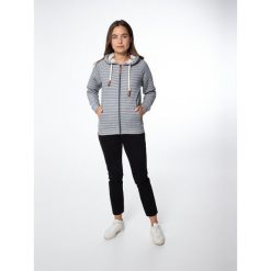 Bluza damska Protest NXGJANNU full zip hoody. Fioletowe bluzy damskie Protest, bez wzorów, bez kaptura. W wyprzedaży za 162.00 zł.