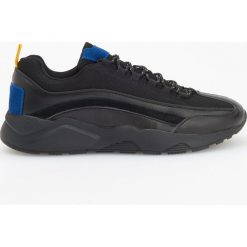 Buty sportowe - Czarny. Czarne buty sportowe męskie Reserved. Za 159.99 zł.