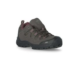 Trespass Mitzi Low Cut - damskie buty turystyczne, kawowe. Brązowe trekkingi damskie Trespass, przed kostkę, trekkingowe. Za 304.60 zł.
