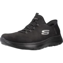 Buty SKECHERS SUMMITS-UNKNOWN TRAI SLIP-INS Czarny. Czarne trampki i tenisówki damskie Skechers, bez wzorów, z syntetyku, bez zapięcia. Za 340.99 zł.