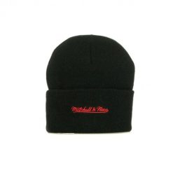 Czapka Chicago Bulls team logo. Czarne czapki i kapelusze męskie Mitchell & Ness, na jesień, bez wzorów. Za 198.50 zł.