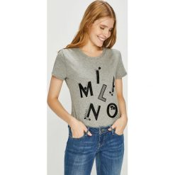 Liu Jo - Top. Topy damskie marki Liu Jo. W wyprzedaży za 159.90 zł.