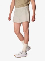 Spodenki do biegania Houdini Pace Light Shorts. Brązowe krótkie spodenki sportowe męskie Houdini, s, bez wzorów, z materiału, do biegania. Za 285.99 zł.