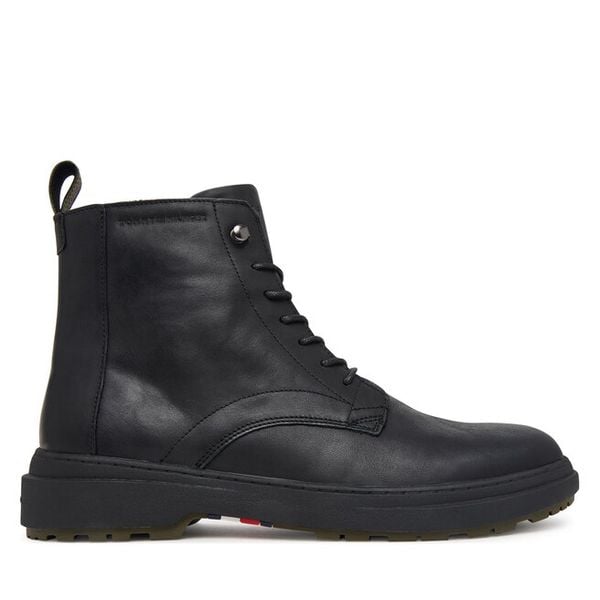 Trzewiki Tommy Hilfiger. Czarne botki męskie Tommy Hilfiger, bez wzorów, bez zapięcia. Za 749.99 zł.