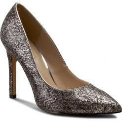 Szpilki MENBUR - 07061 Silver 0009. Szpilki damskie marki Clarks. W wyprzedaży za 249.00 zł.