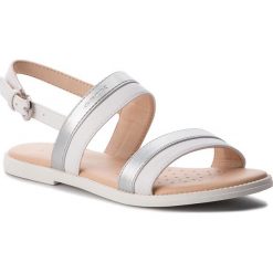 Sandały GEOX - K S.Karly G. F J8235F 054AJ C0007 S White/Silver. Sandały dziewczęce marki Geox. W wyprzedaży za 149.00 zł.