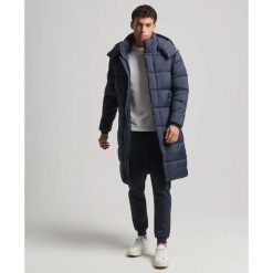 Długa kurtka Superdry Ripstop. Zielone kurtki męskie Superdry., na zimę, m, bez wzorów, z nylonu, klasyczne, bez kaptura. Za 683.20 zł.