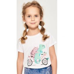 T-shirt z nadrukiem pokrytym brokatem - Biały. T-shirty damskie marki Reserved. W wyprzedaży za 14.99 zł.