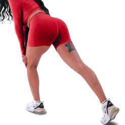 Techniczne szorty z efektem push-up i idealną sylwetką. Czerwone obuwie sportowe damskie R-EVENGE, bez wzorów, z elastanu, na fitness i siłownię. Za 131.89 zł.