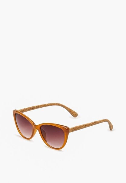 Brązowe Okulary Przeciwsłoneczne Klasyczne z Cienkimi Oprawkami Cucanne. Brązowe okulary przeciwsłoneczne damskie Renee. Za 29.99 zł.