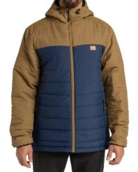 Kurtka turystyczna męska Billabong Surf Check pikowana. Czerwone kurtki męskie Billabong, l, bez wzorów, z materiału, bez kaptura. Za 174.49 zł.
