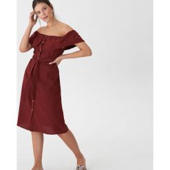 Sukienka off shoulder - Bordowy. Sukienki damskie marki House. Za 99.99 zł.