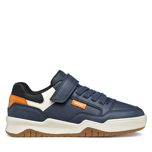 Sneakersy Geox. Niebieskie trampki i tenisówki chłopięce Geox, bez wzorów, bez zapięcia. Za 249.99 zł.