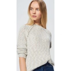 Sweter z drobnym splotem - Wielobarwny. Szare swetry damskie Cropp, ze splotem. Za 99.99 zł.
