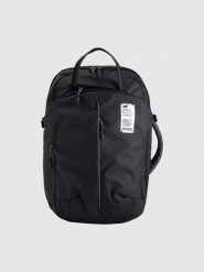 4F Plecak kabinowy (20 L) - czarny Uniwersalny. Czarne plecaki damskie 4f, bez wzorów. Za 299.99 zł.