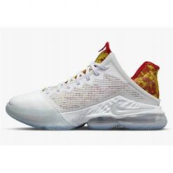 Buty koszykarskie męskie Nike Flintstone X LeBron 19 Low. Białe buty sportowe męskie Nike, z gumy, bez zapięcia, do koszykówki. Za 559.99 zł.