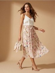 Spódnica midi w kwiaty z paskiem i wiskozą - wielobarwny. Spódnice damskie Sinsay, l, bez wzorów, z wiskozy, midi. Za 49.99 zł.