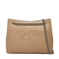 Torebka Calvin Klein Jeans. Brązowe torebki do ręki damskie Calvin Klein Jeans, bez wzorów, z jeansu, wizytowe, bez dodatków. Za 269.99 zł.