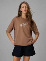 4F T-shirt regular z nadrukiem damski - beżowy S. Brązowe t-shirty damskie 4f, s, bez wzorów, z dzianiny, klasyczne, bez kołnierzyka. Za 79.99 zł.