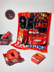 Koc Cars - wielobarwny. Kocyki dla dzieci Sinsay. Za 35.99 zł.