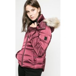 Calvin Klein Jeans - Kurtka puchowa. Kurtki damskie marki Calvin Klein Jeans. W wyprzedaży za 699.90 zł.