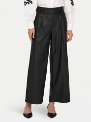 JDY Spodnie z imitacji skóry Soya 15328975 Czarny Regular Fit. Czarne spodnie materiałowe damskie JDY, s, bez wzorów, ze skóry. Za 189.99 zł.