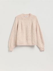 Wzorzysty sweter - pastelowy róż. Czerwone swetry damskie Reserved, l, bez wzorów, z dzianiny, bez kołnierzyka, bez ramiączek, bez kaptura. Za 129.99 zł.