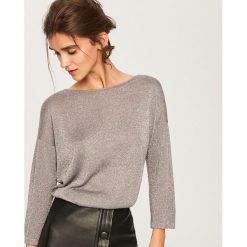 Sweter z wiązaniem z tyłu - Szary. Swetry damskie marki bonprix. W wyprzedaży za 49.99 zł.