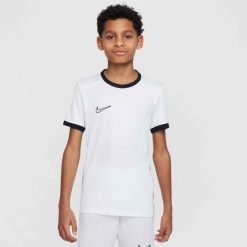 T-shirt sportowy z krótkim rękawem chłopięcy Dri-FIT Academy 25 SS Top. Białe t-shirty dla chłopców Nike, bez wzorów, z materiału, bez ramiączek. Za 84.99 zł.