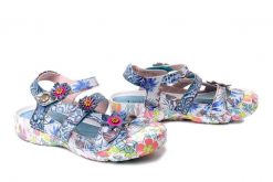 LAURA VITA 0007765 Beczierso 33 bleu, sandały damskie. Sandały damskie Laura Vita, bez wzorów, ze skóry, bez obcasa, bez zapięcia. Za 327.17 zł.