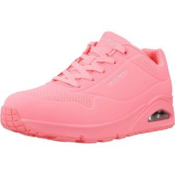 Buty SKECHERS UNO -STAND ON AIR Rose. Czerwone obuwie sportowe damskie Skechers, bez wzorów, z syntetyku, trekkingowe, Skechers Sport. Za 368.99 zł.