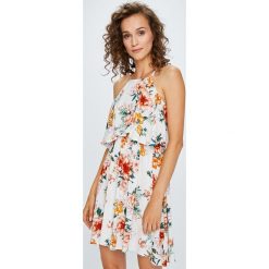 Answear - Sukienka. Sukienki damskie marki ANSWEAR. W wyprzedaży za 89.90 zł.