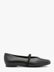 Czarne minimalistyczne baleriny z gumką. Czarne baleriny damskie Ryłko, bez wzorów, ze skóry, biznesowe, bez obcasa, na płaskiej podeszwie. Za 329.99 zł.