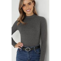 Ciemnoszary Golf Caprio. Szare swetry damskie Born2be, l, z aplikacjami, z jeansu, eleganckie, bez kołnierzyka, bez ramiączek, długie, bez kaptura. Za 29.99 zł.