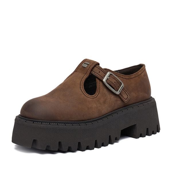 Półbuty G-Star. Brązowe półbuty damskie G-Star, bez wzorów, retro, bez obcasa, na płaskiej podeszwie, bez zapięcia. Za 349.99 zł.