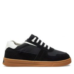 Sneakersy Mayoral. Czarne trampki i tenisówki chłopięce Mayoral, bez wzorów, bez zapięcia. Za 139.99 zł.