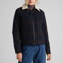 LEE WOOL CHECK SHERPA DAMSKA KURTKA PRZEJŚCIOWA WINTER BROWN L56XMSOH 112113150. Brązowe kurtki damskie Lee, l, bez wzorów, bez kaptura. Za 199.99 zł.