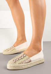Ciemnobeżowe Espadryle Ozdobione Plecionką i Geometrycznym Motywem Sdivoria. Brązowe espadryle damskie Renee, na wiosnę, bez wzorów, z jeansu, eleganckie, bez obcasa, na płaskiej podeszwie, bez zapięcia. Za 59.99 zł.