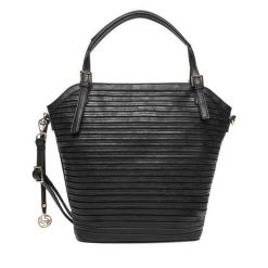 Torebka Lasocki. Czarne torebki do ręki damskie Lasocki, bez wzorów, klasyczne, bez dodatków. Za 219.99 zł.