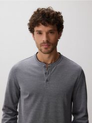 Bawełniany longsleeve slim - ciemnoszary. Szare bluzki z długim rękawem męskie Reserved, l, bez wzorów, z bawełny, bez kołnierzyka. Za 99.99 zł.