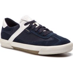 Sneakersy GEOX - U Kaven B U926MB 02214 C4002 Navy. Niebieskie półbuty na co dzień męskie Geox, z lakierowanej skóry, klasyczne, bez zapięcia. W wyprzedaży za 239.00 zł.